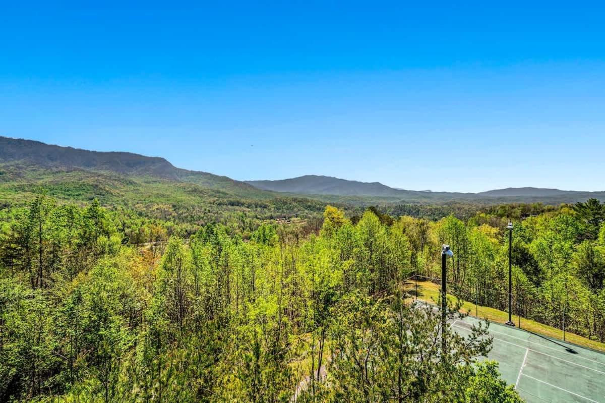 Serenity Bliss Villa Gatlinburg Bagian luar foto