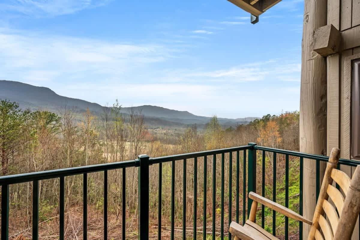 Serenity Bliss Villa Gatlinburg Bagian luar foto